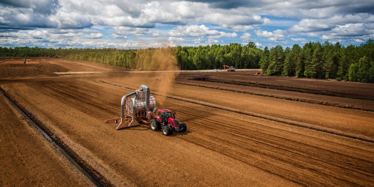 Werken op het land turf