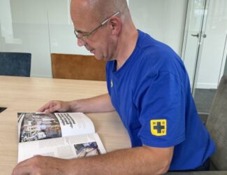 Ronald Couwenberg leest magazine Print Matters